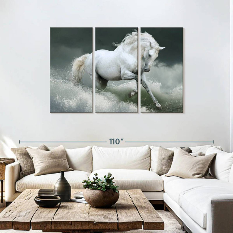 Cheval blanc bord de mer, H 48 po x l 74 po