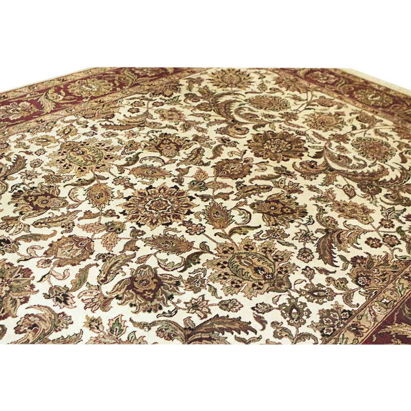 Hand Knotted Wool Area Rug in Ivory And Red