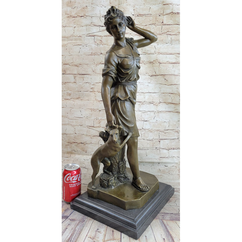 Figurines et sculptures Tarmo
