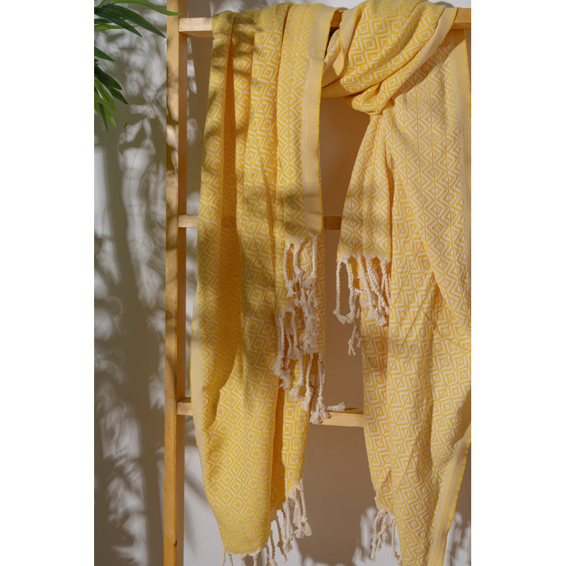 Luxurious Fouta Beach Towel, 100% Cotton, 39.4 x 70.9 inches | Lightweight, Absorbent, 7.9 oz/sq ft | Perfect for Beach, Pool, or Spa | Stylish and Versatile - Ideal for Travel and Home Use