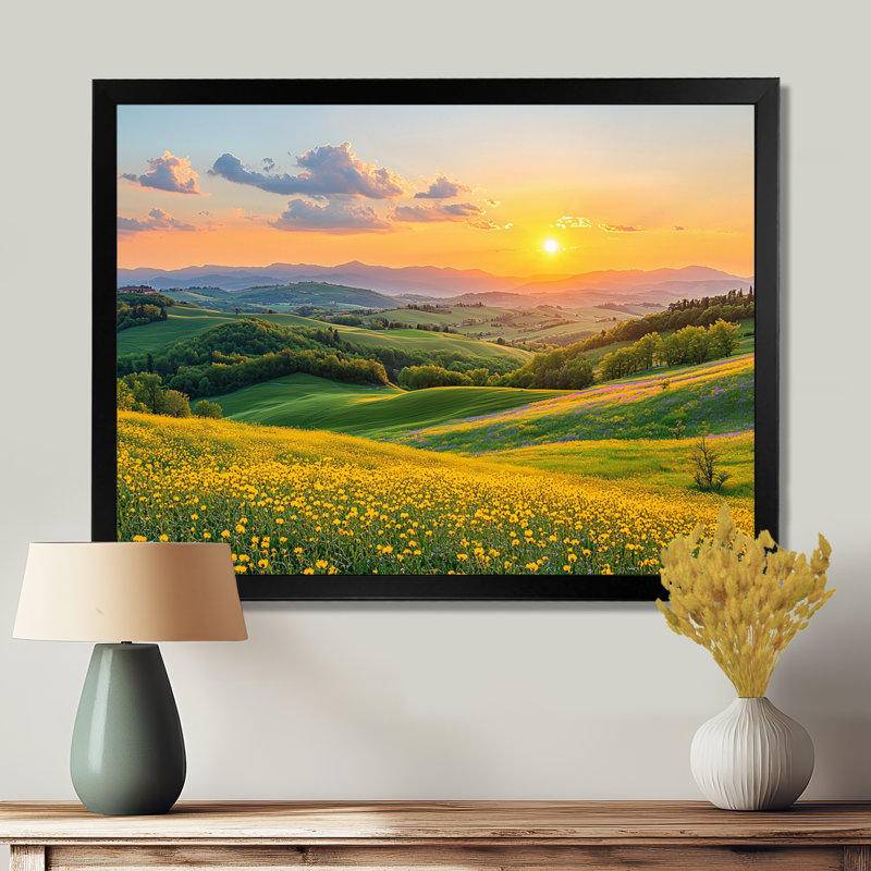 «Countryside Rolling Hills At Golden Hour I», impression sur toile encadrée, Cadre simple, Noir, H 12 po x l 20 po