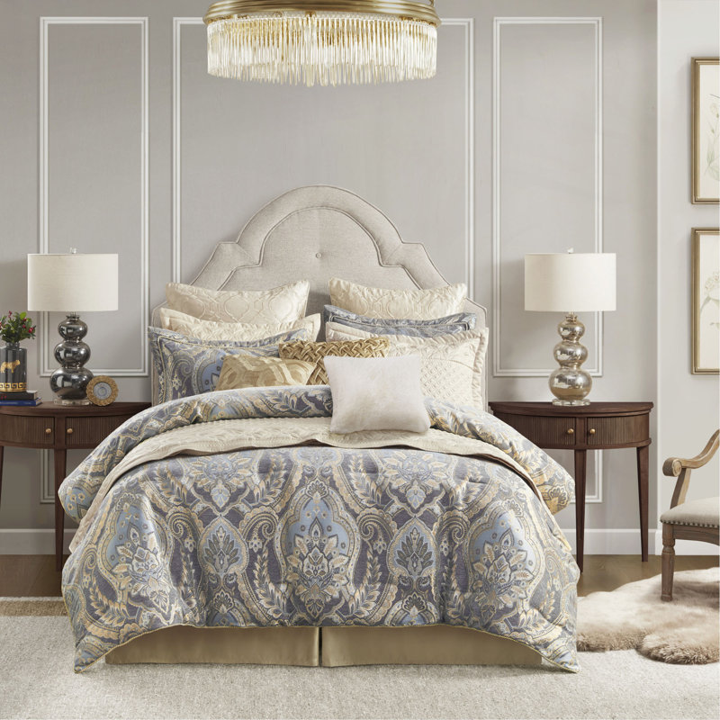 4 Piece Comforter Set Blue/Grey King, King Comforter + 3 Additional Pieces, Blue/Gray