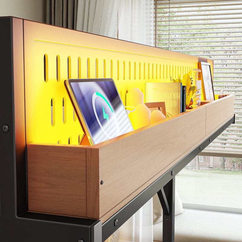 ** Lit mezzanine simple avec tablettes de rangement et panneau perforé en métal et panneau de fibres à densité moyenne avec ports USB et lumières DEL Vertispark **