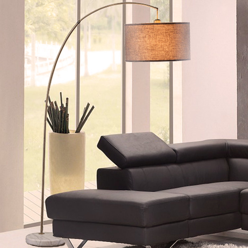 Lampe sur pied en métal 86 po "Allegro", Blanc, Argent brossé