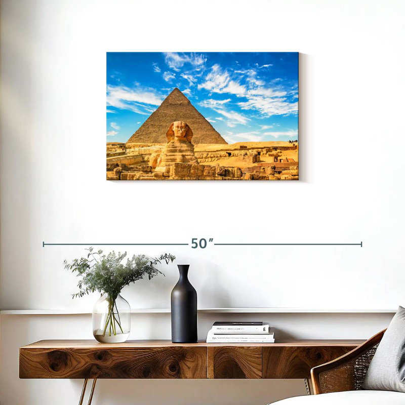 Sphinx et pyramide Adella, H 20 po x l 30 po