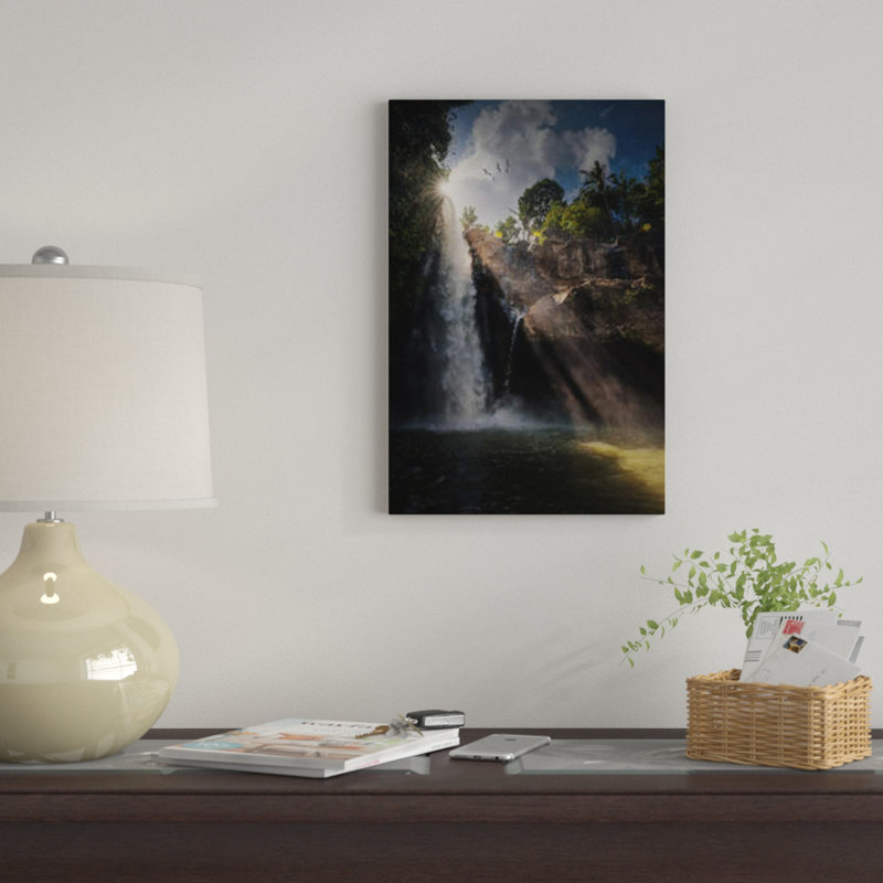 « blangsinga » par juan pablo de miguel, impression sur toile tendue, H 26 po x l 18 po x P 1,5 po, Toile avec cadre noir