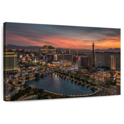 Sirci, Las Vegas, coucher de soleil