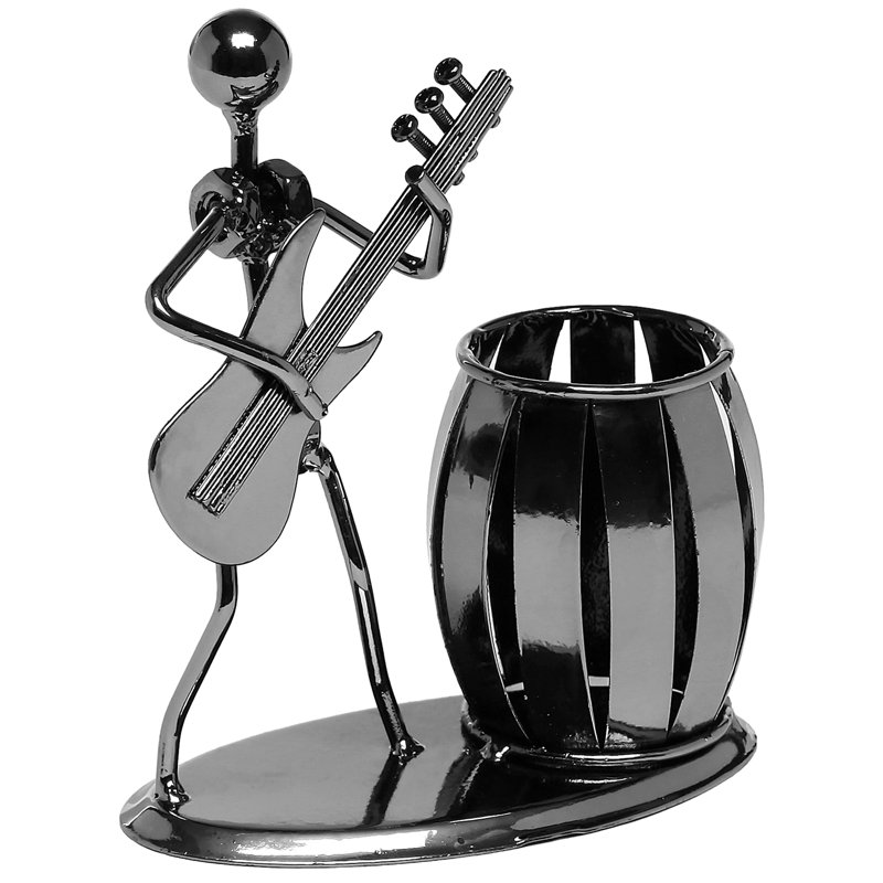 Figurines & Sculptures