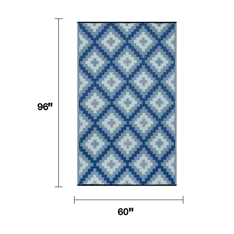 Tapis d'extérieur imperméable en paille recyclée Izna, Rectangle de 5 pi x 8 pi,  Aztec - Kilim /Blue