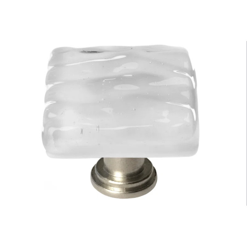Poignée décorative 1 1/4 po Glacier, Nickel satiné, Gris bleuâtre