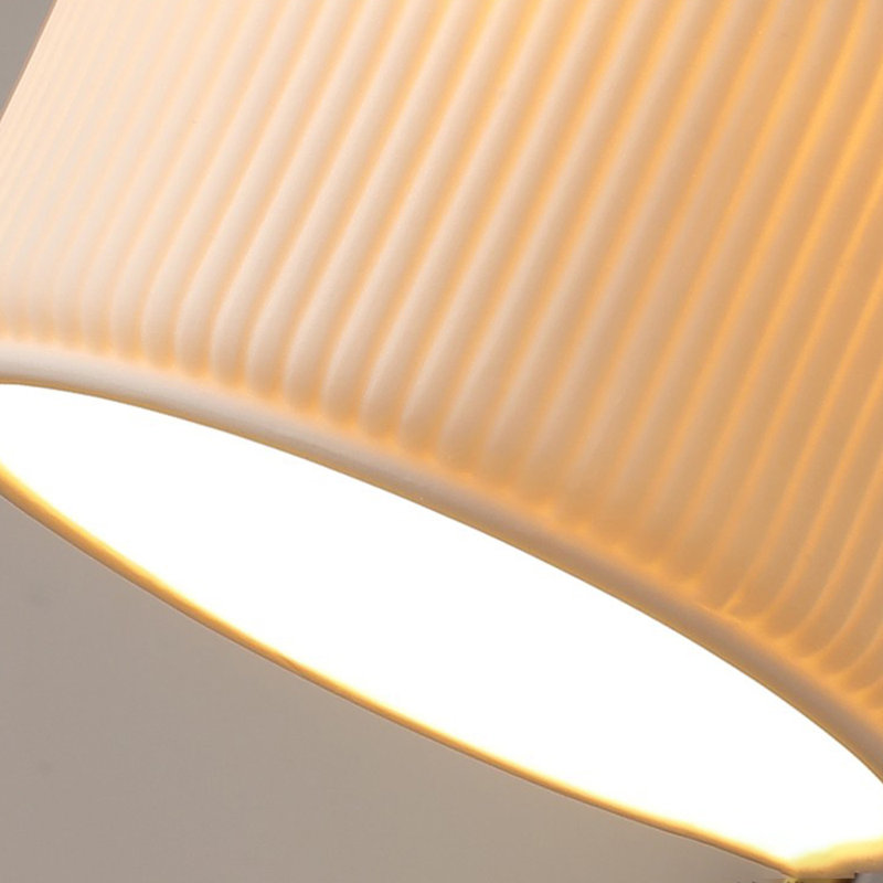 Lampe suspendue en céramique avec laiton