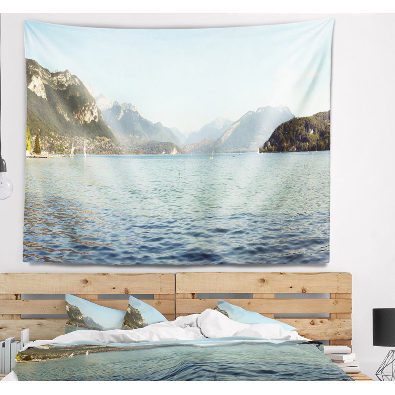 Paysage, paysage du lac d'Annèche, France, tapisserie, H 32 po x l 39 po