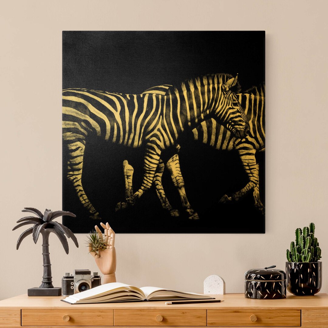 Leinwandbild Zebra vor Schwarz