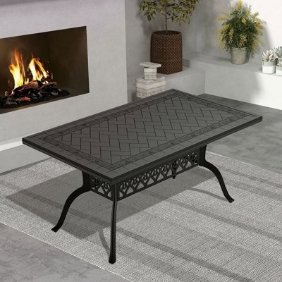 Table de salle à manger en aluminium coulé avec cadre et texture sculptée sur le plateau de table L 59,05 po x l 35,43 po