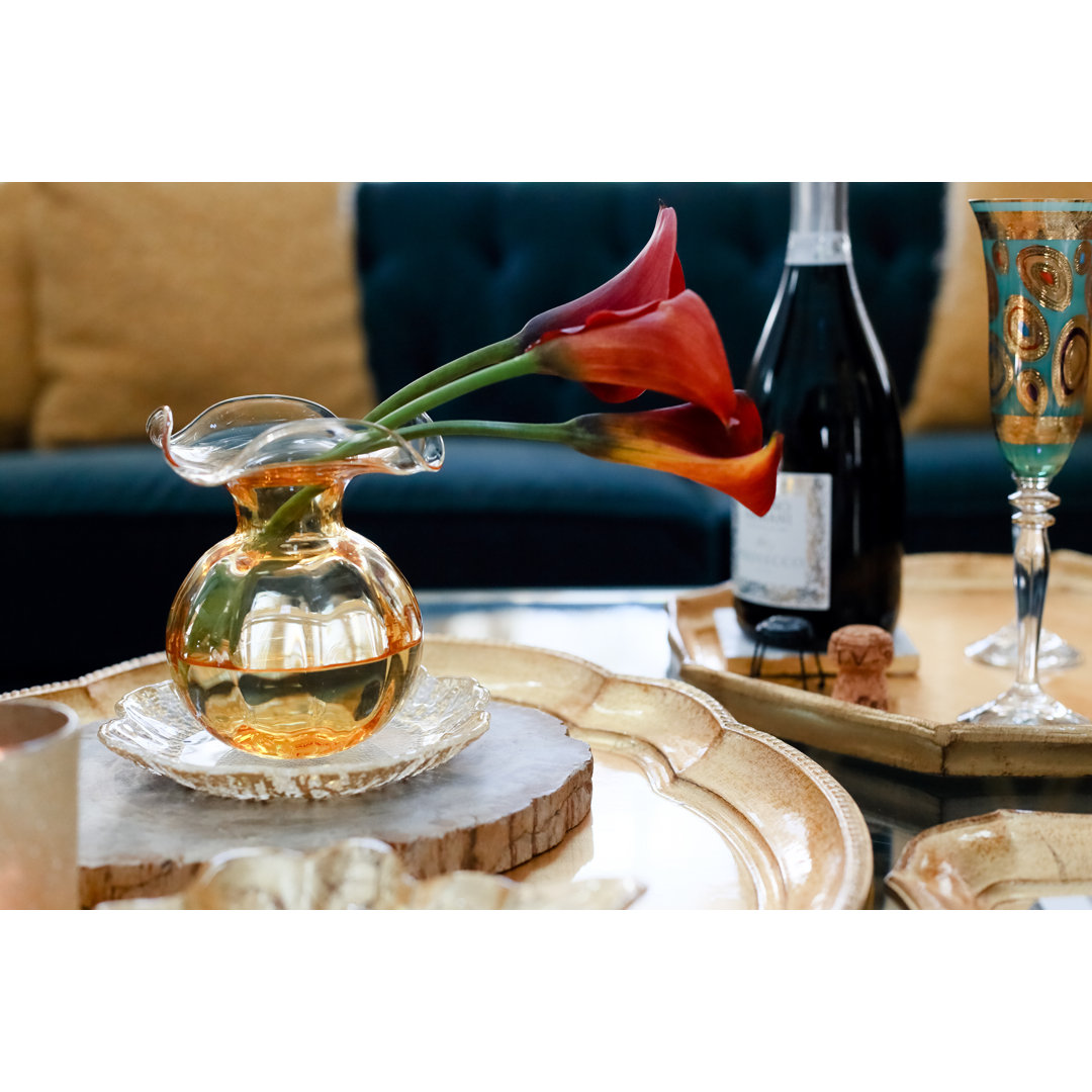 Hibiscus Handmade Glass Table Vase VIETRI