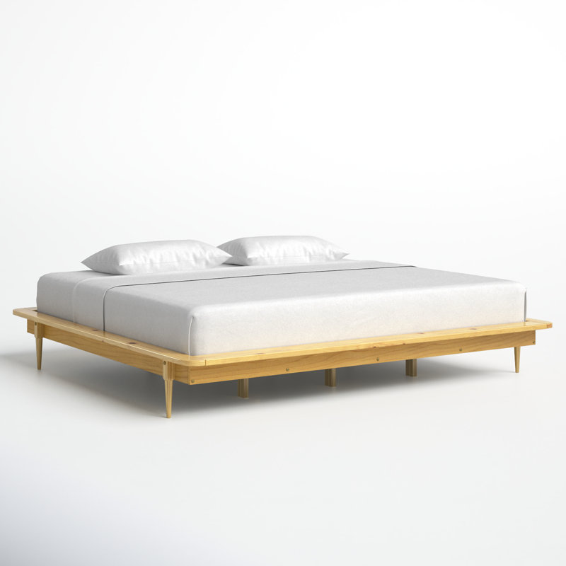 Henline King Solid Wood Platform Bed, Light Oak