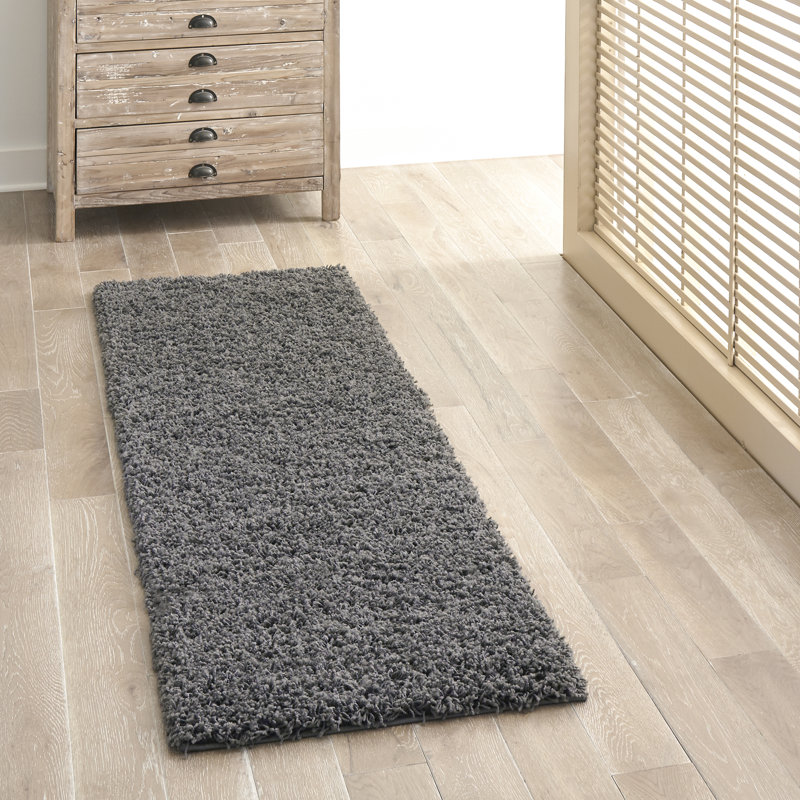 Renesha Indoor Rug, Runner 2'6" x 10'