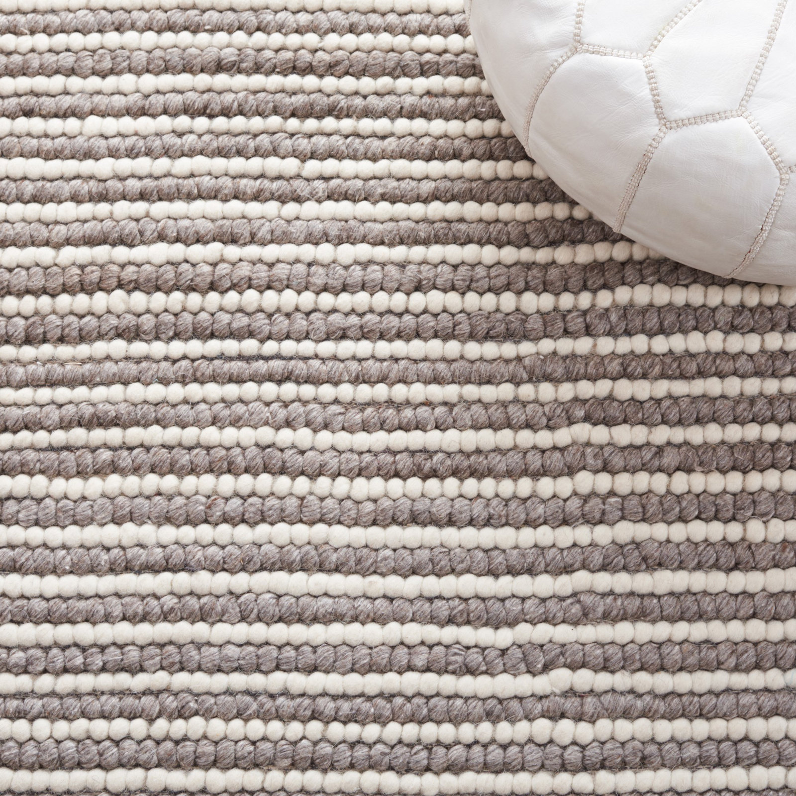Cleodora Handmade Ivory/Dark Brown Rug, Square 6'