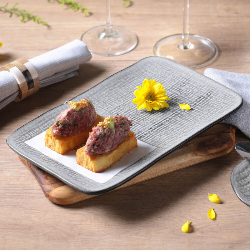 Ensemble de 4 assiettes à dîner en grès 10,63 po Dust Commercial