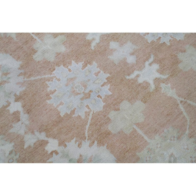 Smynra Wool Oriental Indoor Rug