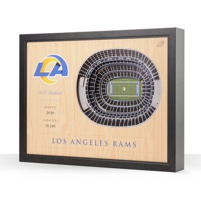 Traditional Entertainment Wall Decor
