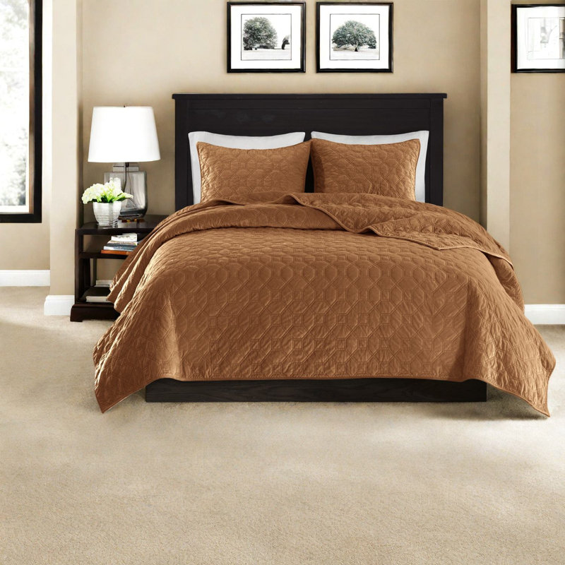 Rustic Velvet Bedding Sets, Cotton Comfort With Geometric Design