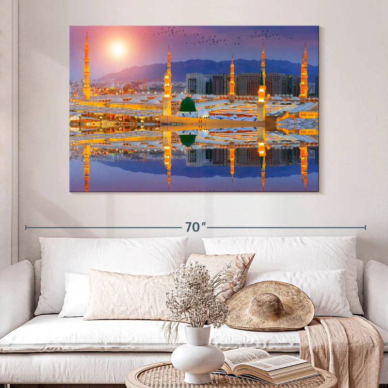 Rorry Masjid Nabawi, 34" H x 51" W