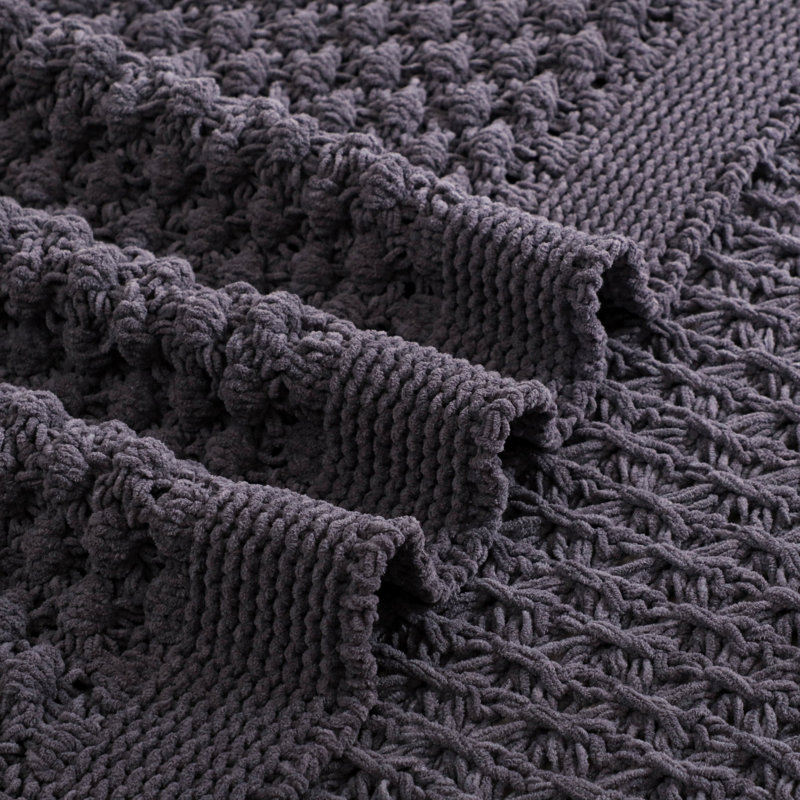 Jeté en chenille, Gris
