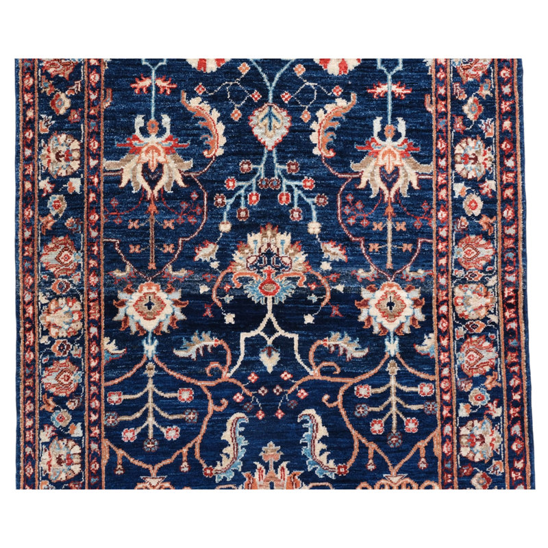 Tapis bleu marine de haute qualité noué à la main