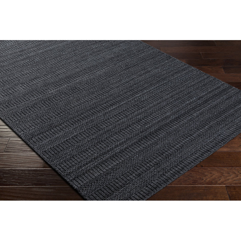 Area Rug in Black, Rectangle 2' x 3'