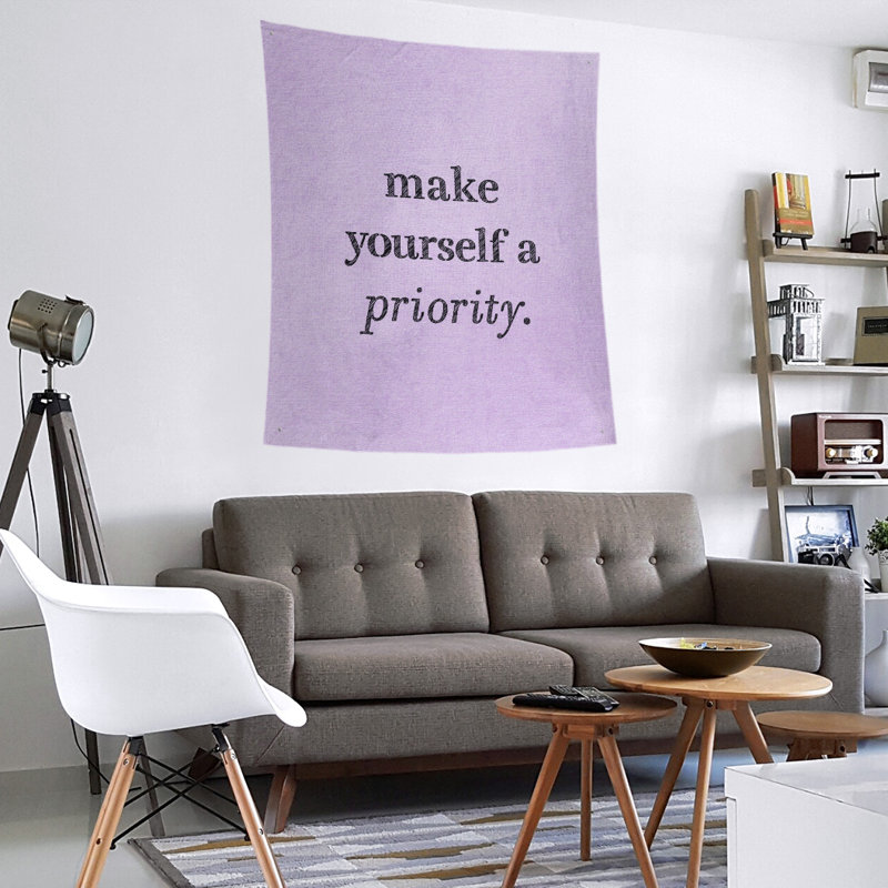 Tapisserie en polyester à l’auto-adore citation en polyester, H 27,5 po x l 37,5 po, Mauve / Noir