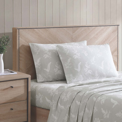 Tommy Hilfiger Berkeley Stripe Reversible Blue Comforter Set