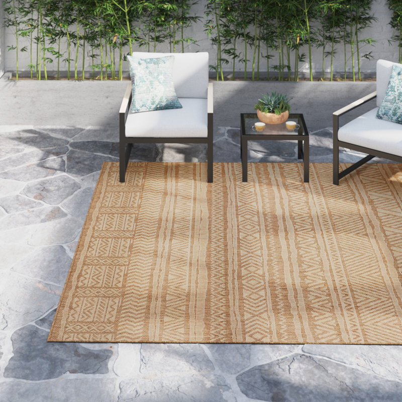 Geometric Indoor / Outdoor Area Rug, Rectangle 244 x 305cm