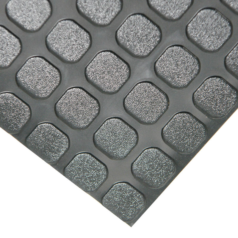 Tapis de plancher en caoutchouc 4 pi. x 15 pi. "prehension", 4 pi x 15 pi