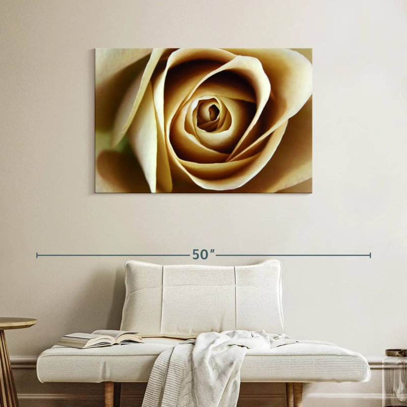 Rose Harnek en herbe beige, H 26 po x l 39 po