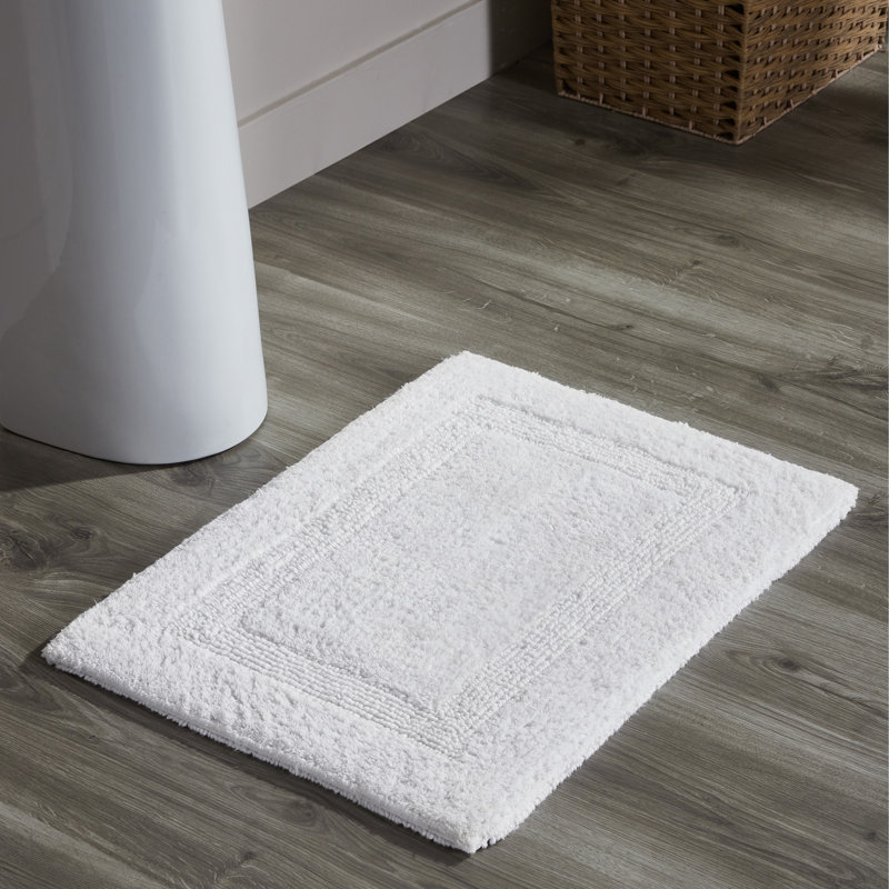 Rozanne Reversible Cotton Bath Rug, White, 17" x 24" Rectangle