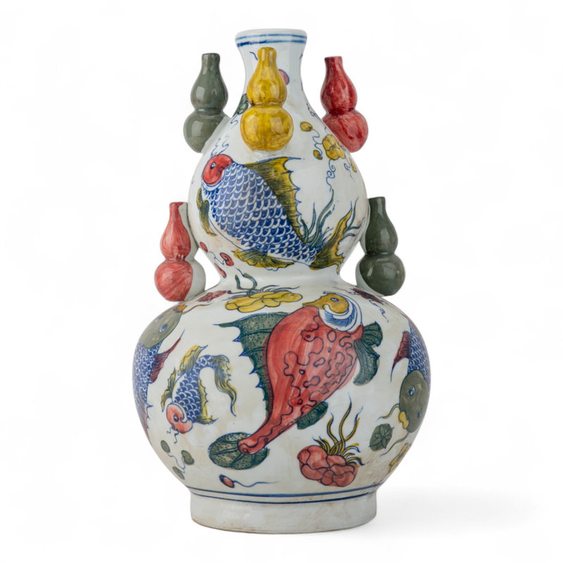 Famille Verte Double Gourd Vase with Fish Motif