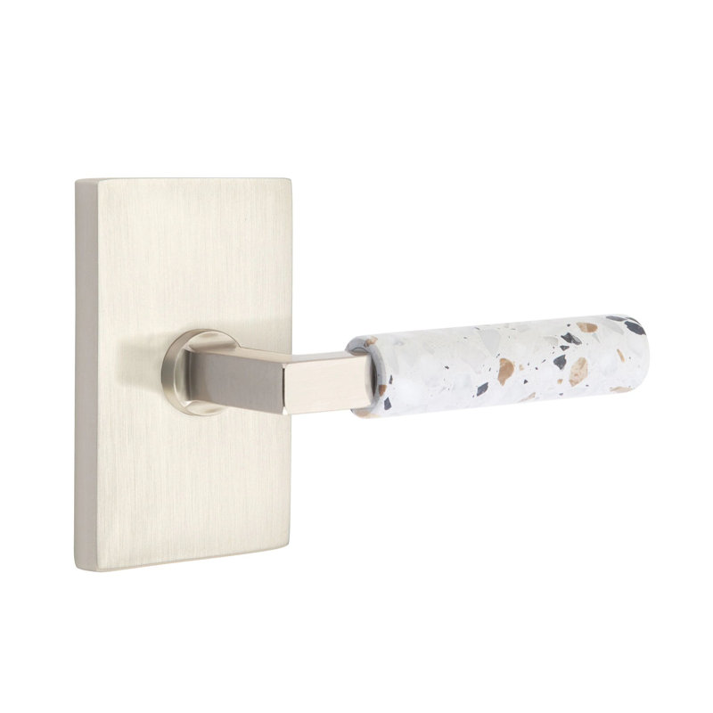 Mortaise d'intérieur Select Passage avec rosette rectangulaire moderne et L-Sq. Tige, levier Lt. Terrazzo, Oui, Nickel satiné
