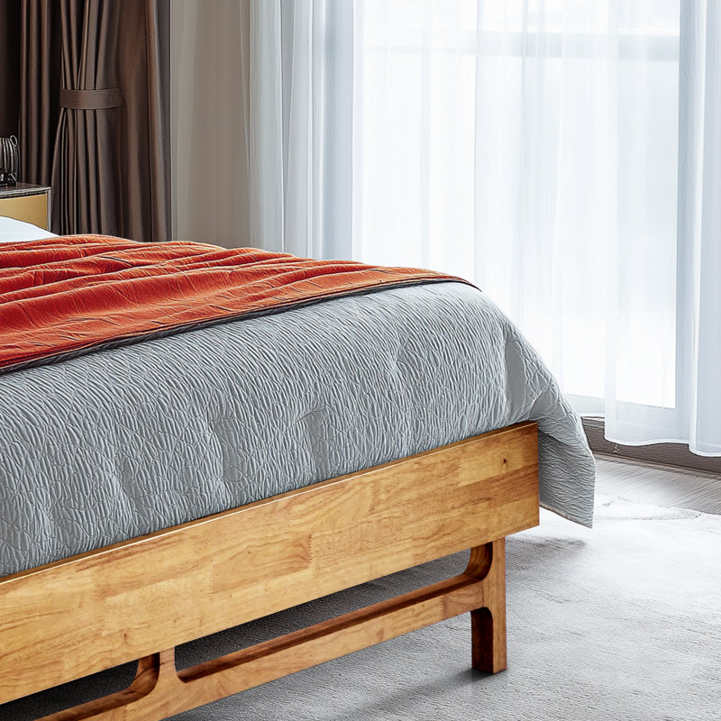 Structure de lit plateforme en bois massif Gerrell avec tête de lit sculptée - style Mid-Century moderne, capacité de 800 lb, support de matelas, aucun sommier requis, garantie de 5 ans