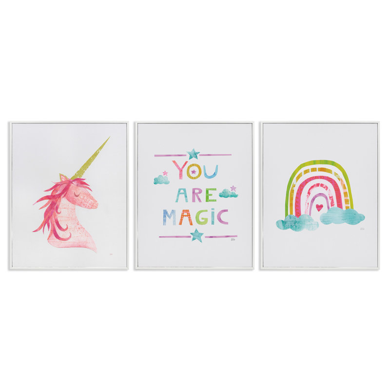 «You Are Magic Rainbow & Unicorn», ensemble de 3 giclées par Wild Apple, H 14 po x l 11 po, Giclée encadrée blanc bord de mer