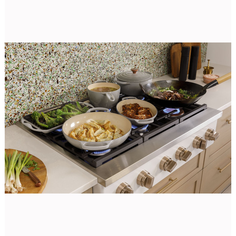Café 36" Commercial-Style Gas Rangetop With 6 Burners (Natural Gas), Matte Black