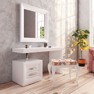 Konieczny Vanity