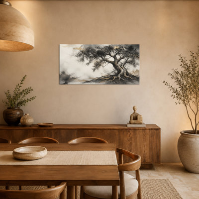 Décoration murale Arbre de Vie Extra, paysage à l'encre noire et blanche | Arbre monochrome, montagnes brumeuses et racines expressives créent un paysage apaisant, idéal pour un bureau ou un salon (61 x 119 cm).