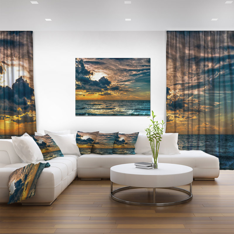 «Risa Sun Break over Blue Ocean», photographie, H 30 po x l 40 po x P 1,5 po, Toile tendue