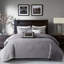 Courtepointe réversible 6 pièces Rhapsody - Coussins décoratifs gris / taupe double / grand rembourrage lavable à la machine de style luxueux brodé et plissé