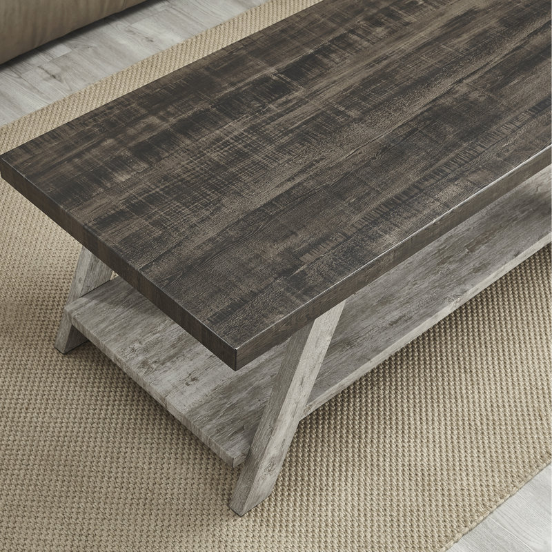 Table basse contemporaine bicolore en bois avec plateau en noyer patiné et tablette, H 18,9 po x l 48 po x P 24 po
