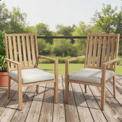 Ensemble de 2 chaises de patio en aluminium toutes saisons de 23 po avec coussins gris clair et structure kaki