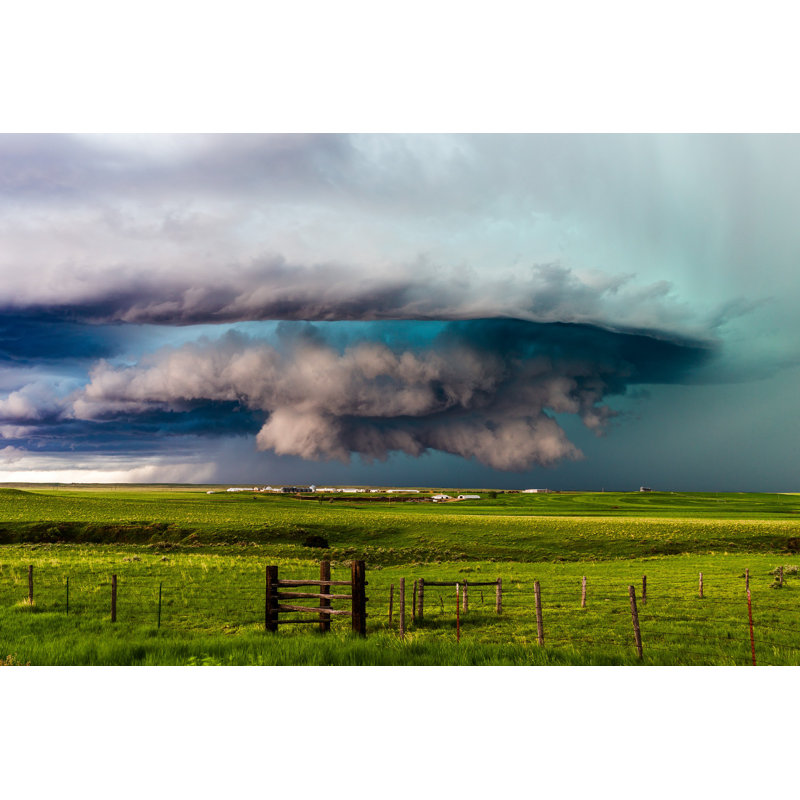 Thunderstorm with Dramatic Clouds par Mdesigner125 - Photographie de toile tendue, L 12 po x H 8 po