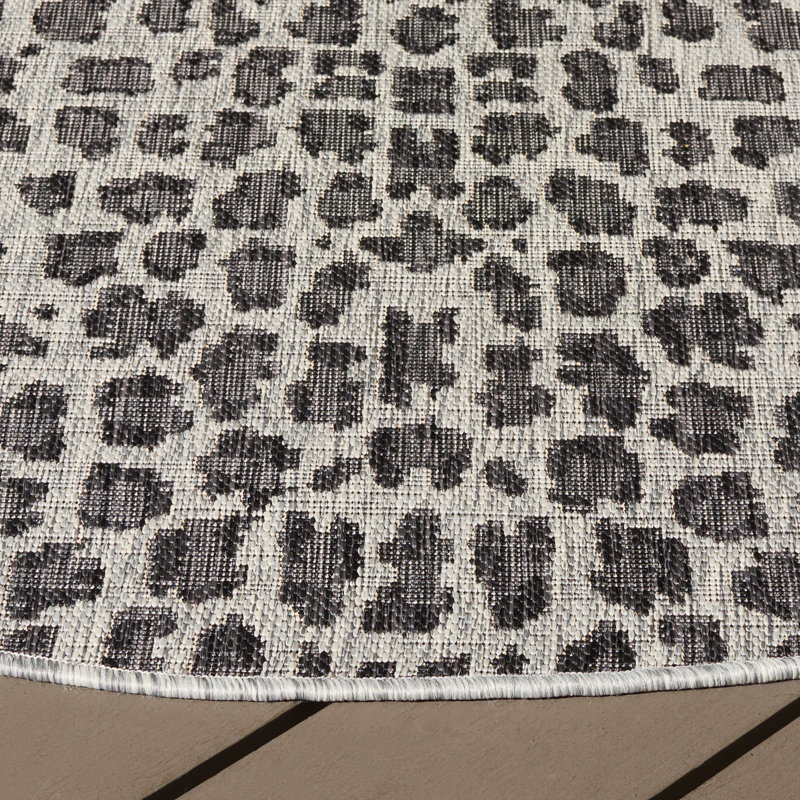 Tapis intérieur / extérieur gris à motif animalier Basinger, Rond 3 pi