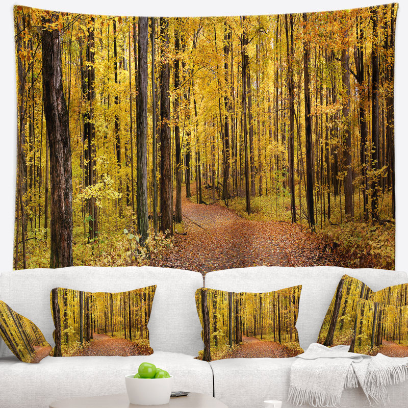 Tapisserie brillante forêt d'automne, H 68 po x l 80 po